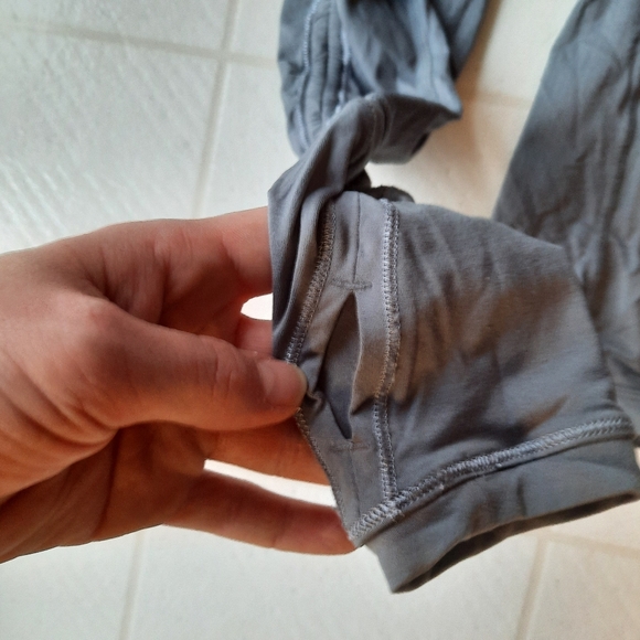 Lululemon Ruched Crossover UPF Running Long Sleeve - Picture 3 of 6